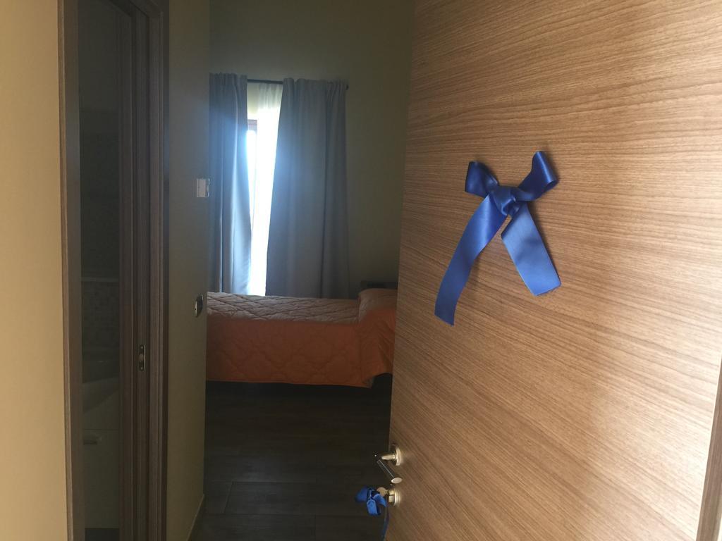 Mama Lina Villa Patti Bagian luar foto